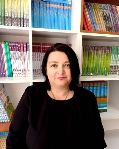 Даценко Людмила Анатоліївна Заступник директора школи з навчально-виховної роботи Уч
